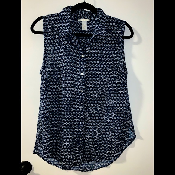 H&M Tops - Women’s H&M Tank Blouse M/L(size 8)